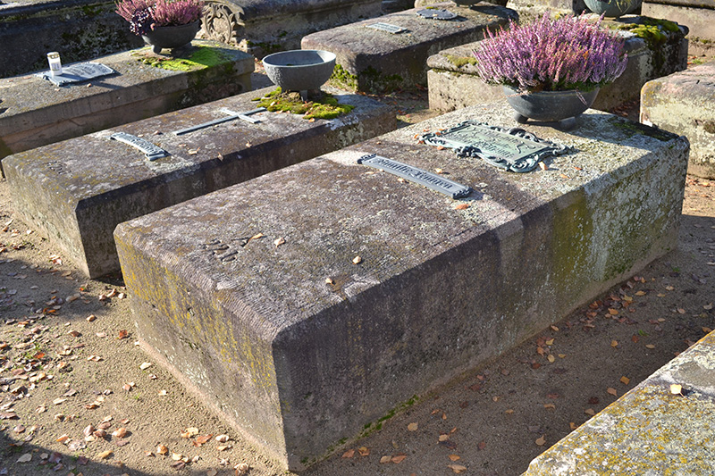 Grabstein Friedhof St. Johannis